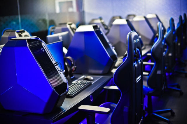  电竞设备升级助力选手发挥水平