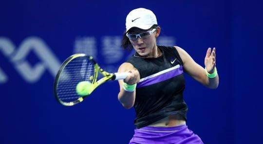  中国金花双打建功，段莹莹/郑赛赛法网夺冠